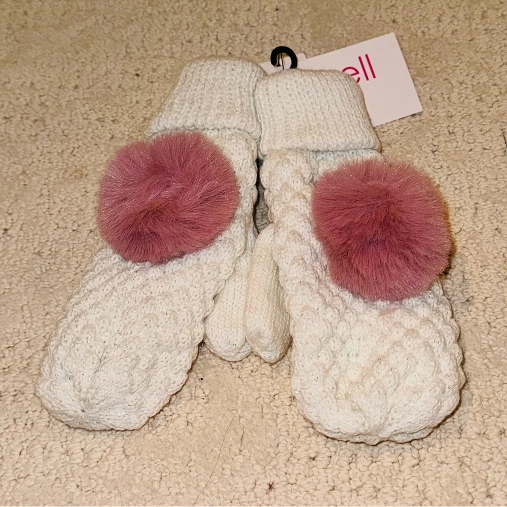 Surell White color Popcorn Knit Girls Mittens with Faux Fur Pink Pom-Pom NWT